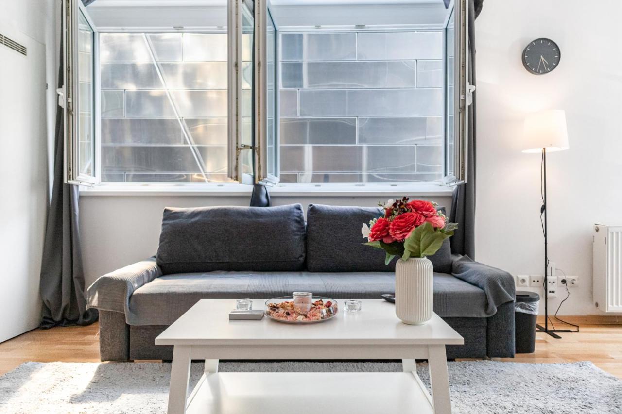 Gasometer Apartment - Designer Building With Amazing View Wina Bagian luar foto