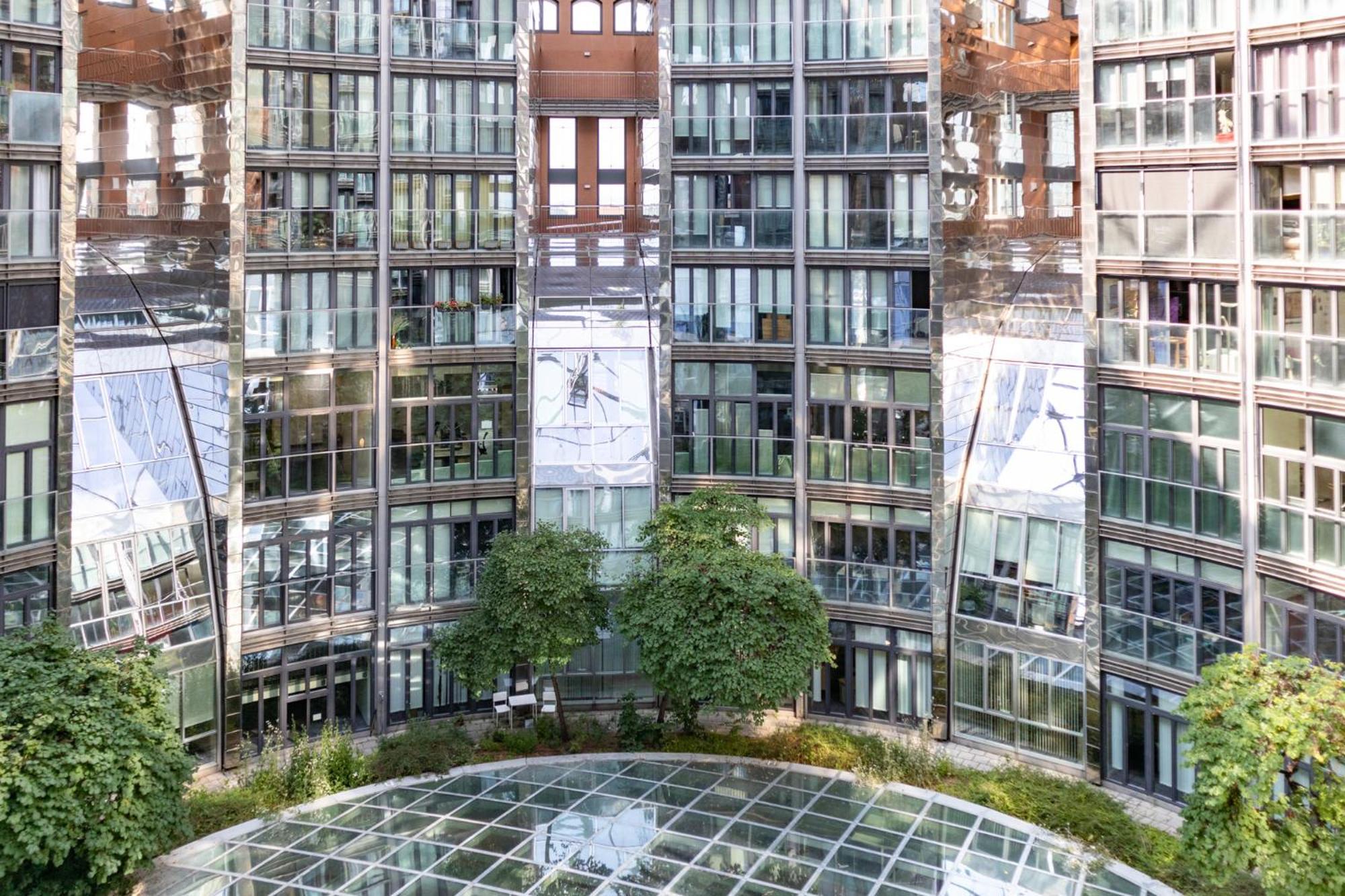 Gasometer Apartment - Designer Building With Amazing View Wina Bagian luar foto